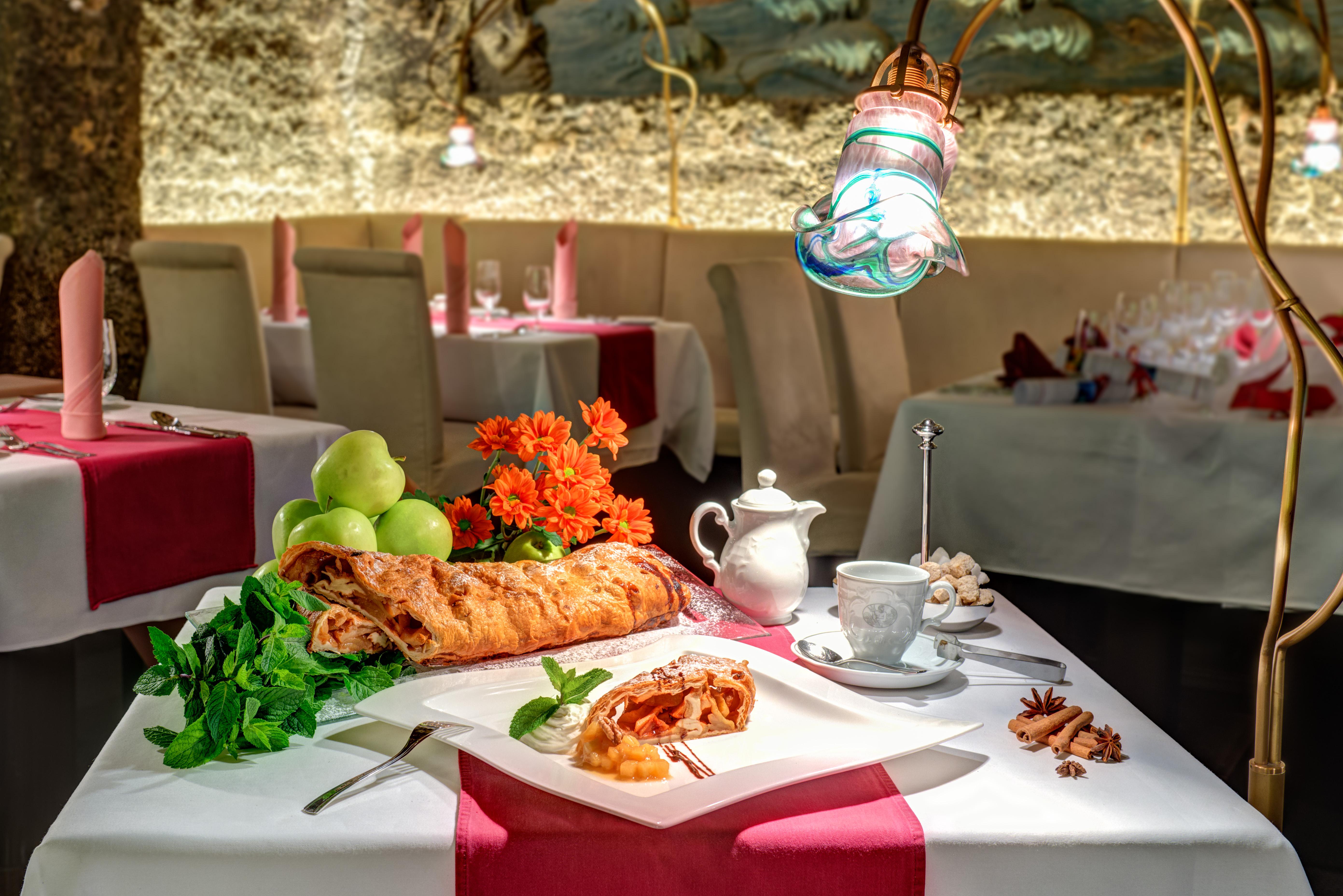 Adria Hotel