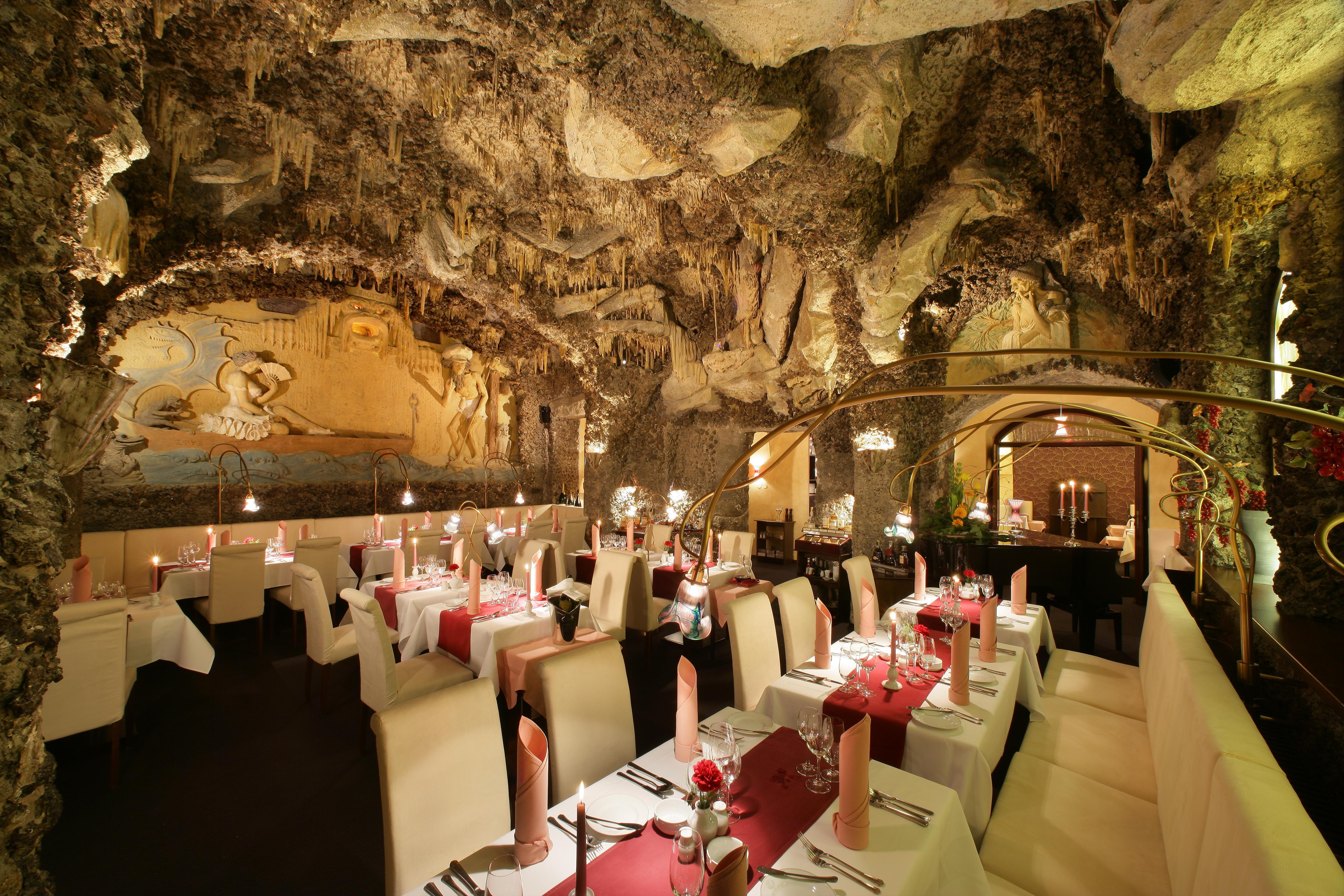 Adria Hotel