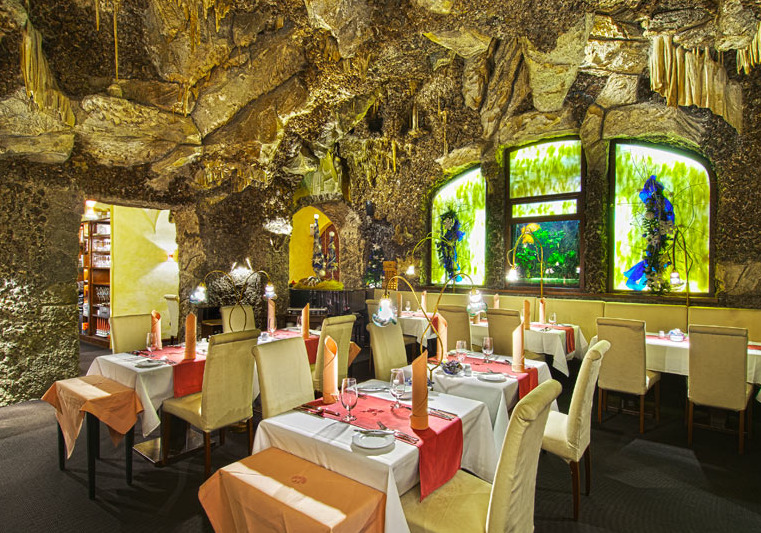 Adria 4* Prag